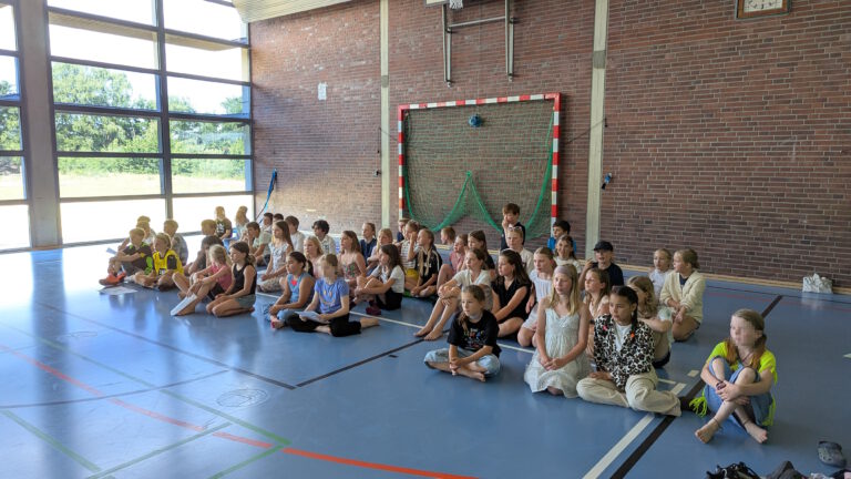 Verabschiedung der vierten Klassen